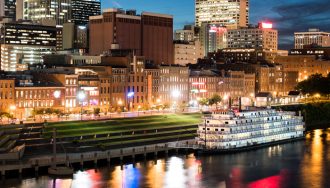 Picture of the Amelia Belle Riverboat