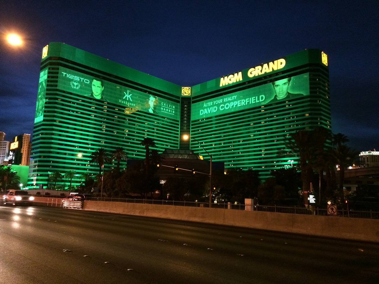 MGM to sell iconic Las Vegas properties for 2.5 billion